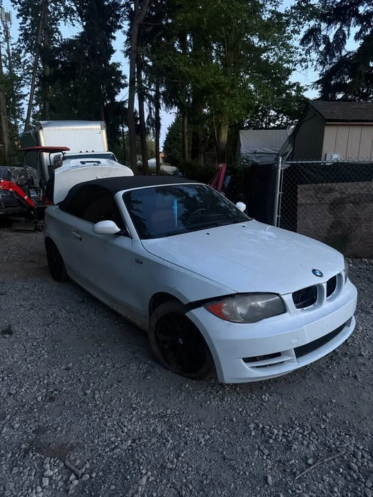 2010 BMW E81/E82/E88 1 Series - Image 2 of 6