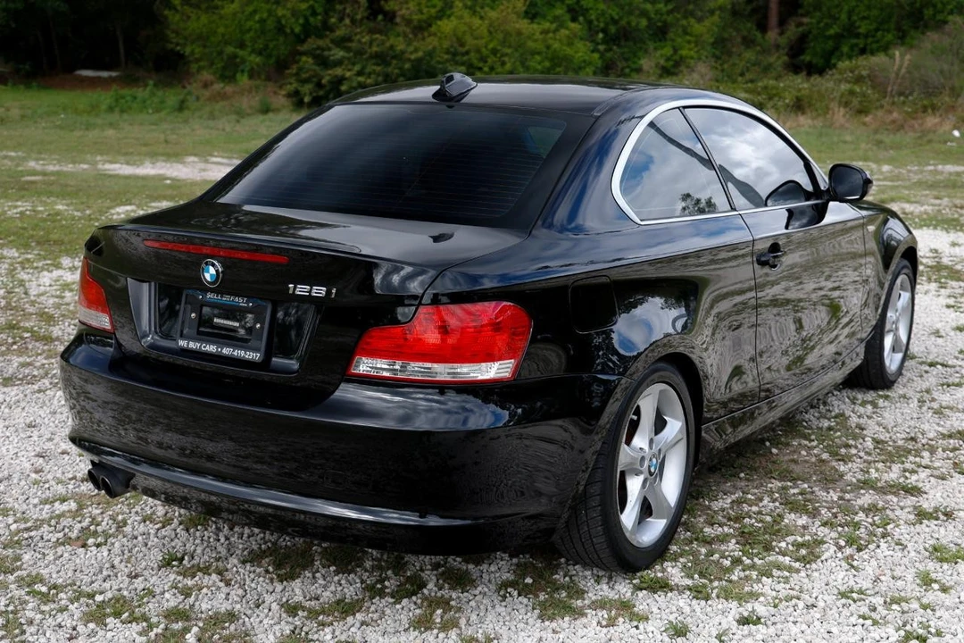 2010 BMW E81/E82/E88 1 Series - Image 11 of 21