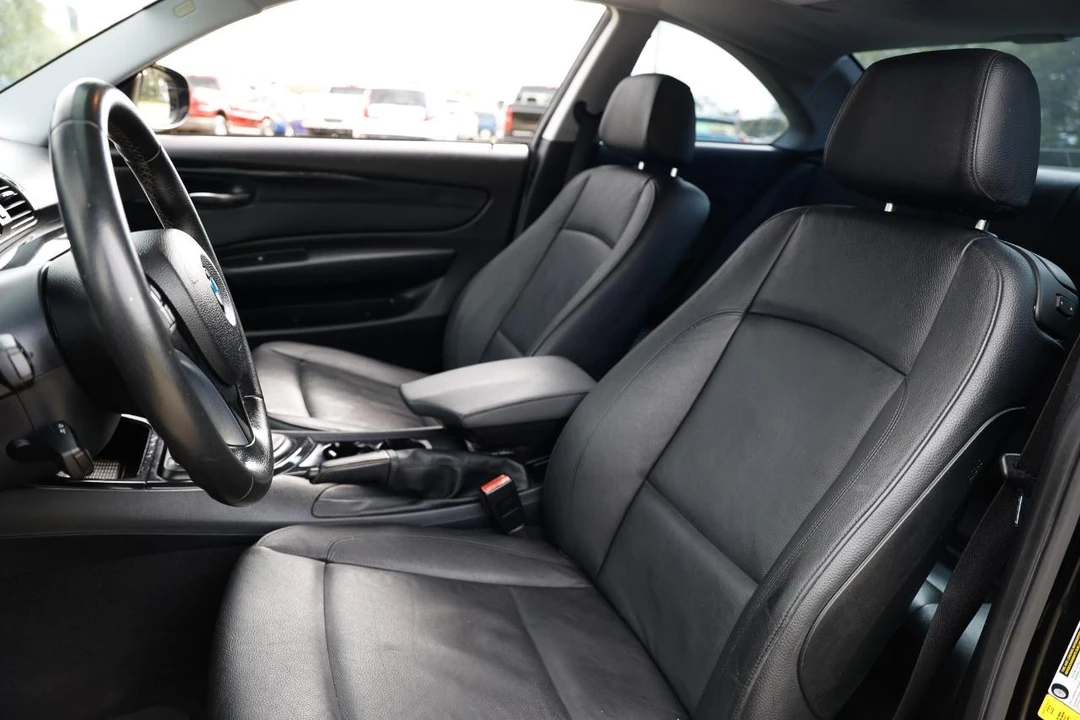 2010 BMW E81/E82/E88 1 Series - Image 6 of 21
