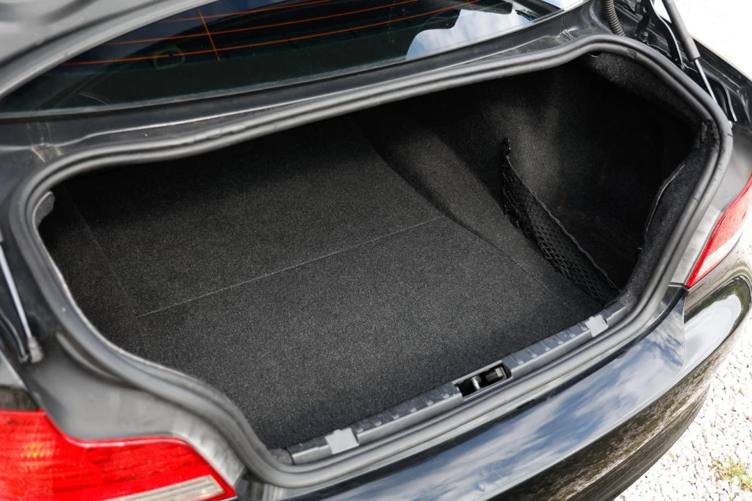 2010 BMW E81/E82/E88 1 Series - Image 21 of 21