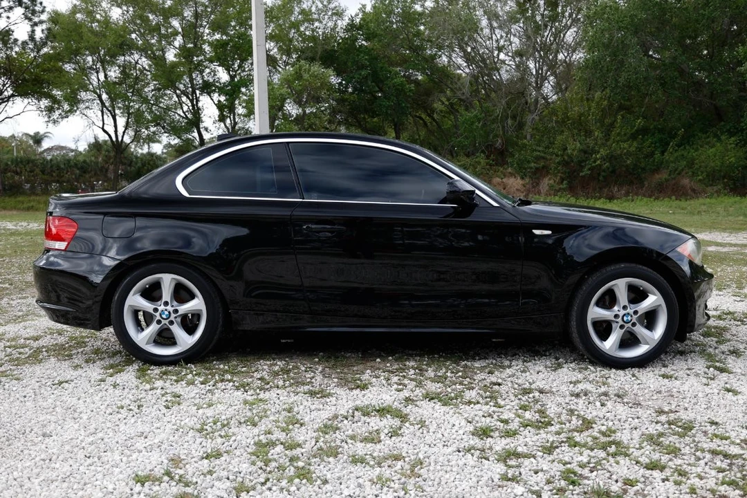 2010 BMW E81/E82/E88 1 Series - Image 12 of 21