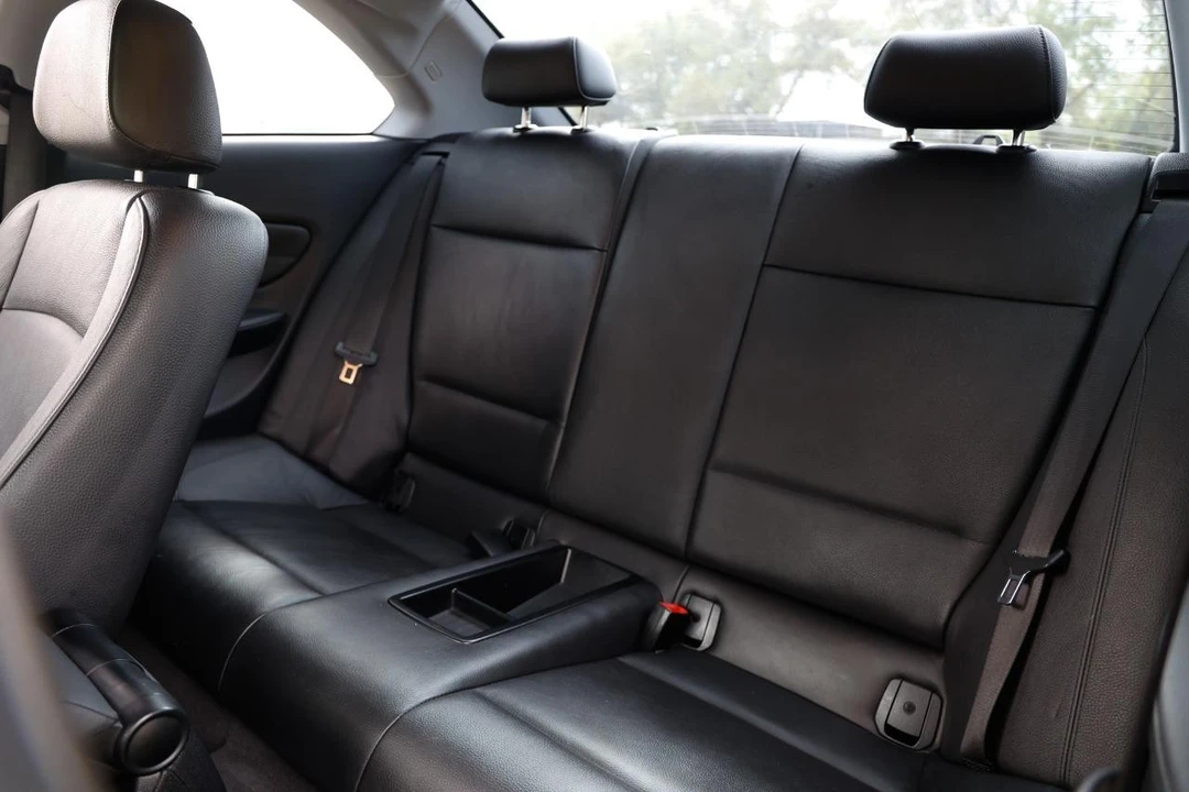2010 BMW E81/E82/E88 1 Series - Image 8 of 21