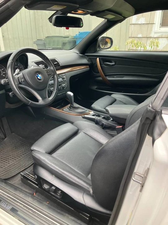 2010 BMW E81/E82/E88 1 Series - Image 2 of 6