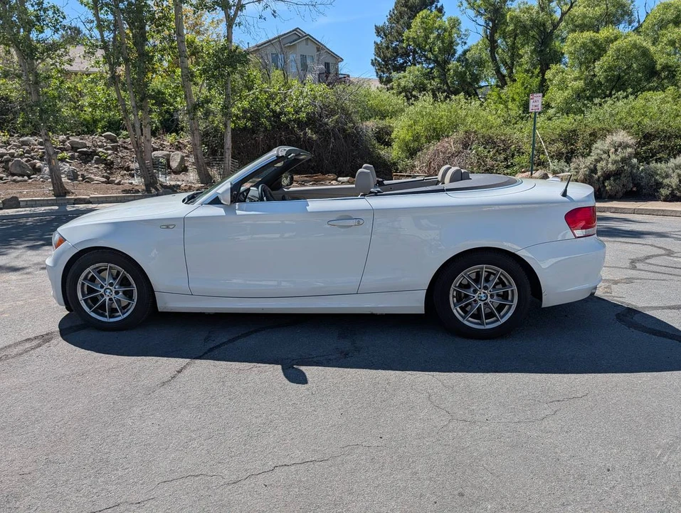 2010 BMW E81/E82/E88 1 Series - Image 6 of 10