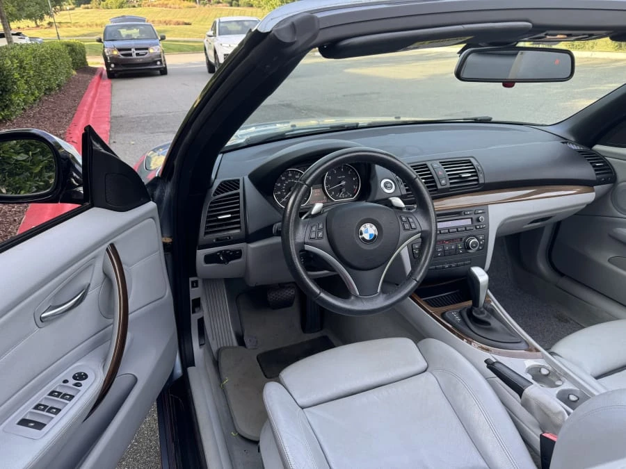 2010 BMW E81/E82/E88 1 Series - Image 6 of 6