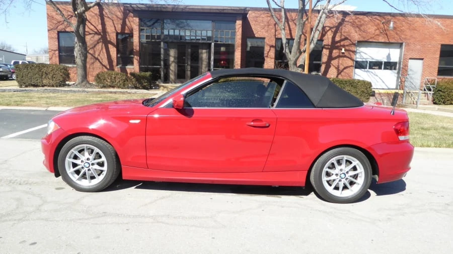 2010 BMW E81/E82/E88 1 Series - Image 2 of 6
