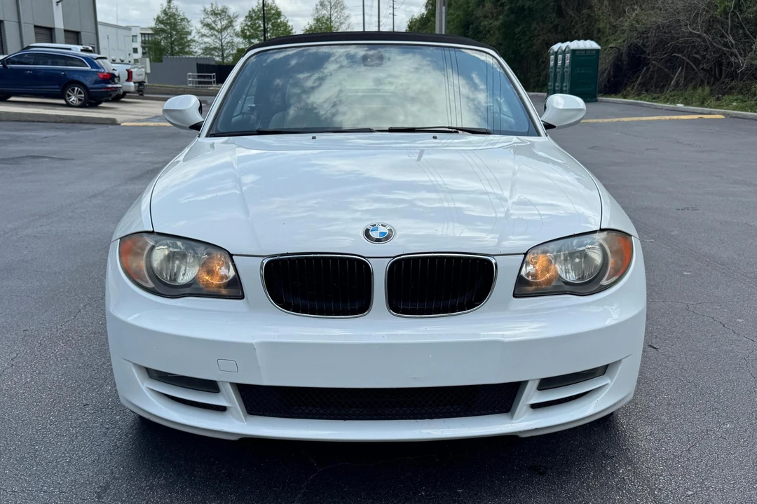 2010 BMW E81/E82/E88 1 Series - Image 2 of 31
