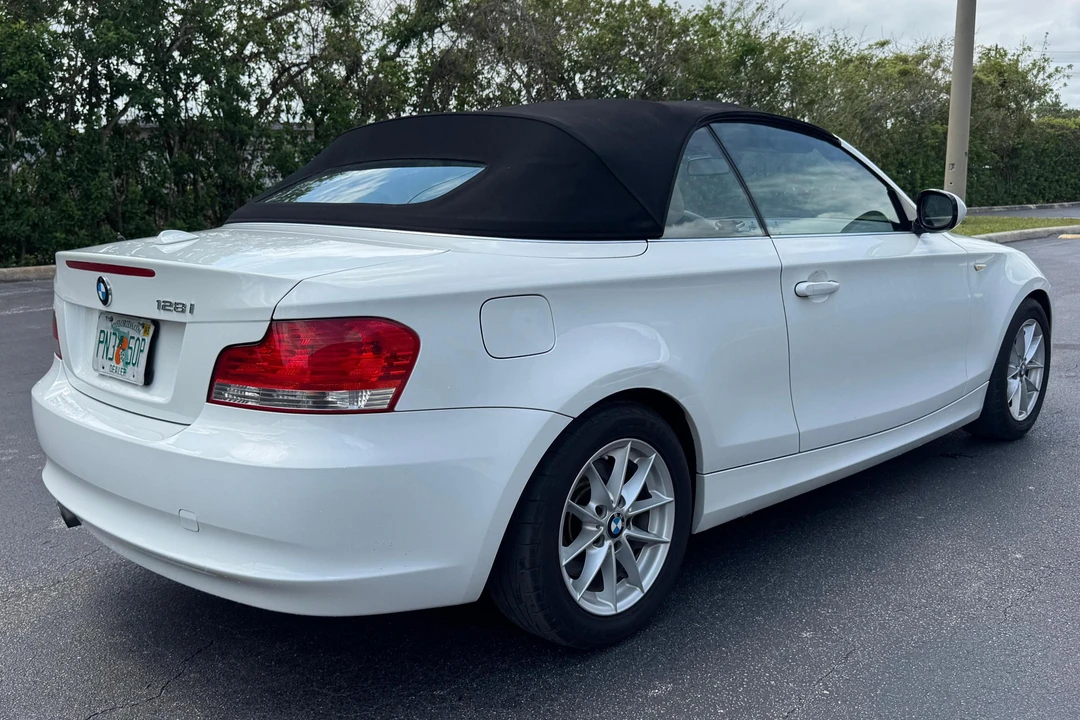 2010 BMW E81/E82/E88 1 Series - Image 4 of 31
