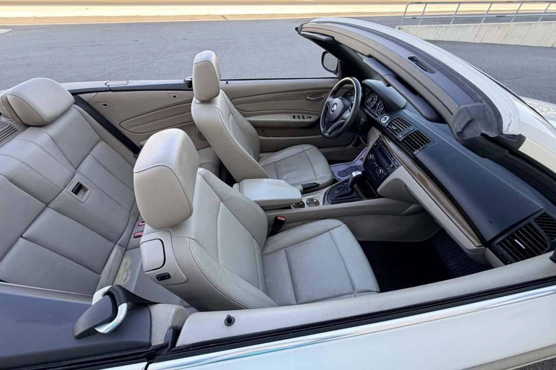 2010 BMW E81/E82/E88 1 Series - Image 4 of 7