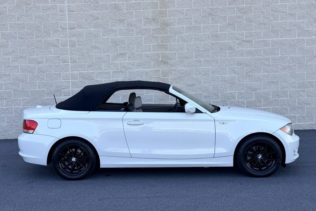 2010 BMW E81/E82/E88 1 Series - Image 3 of 7
