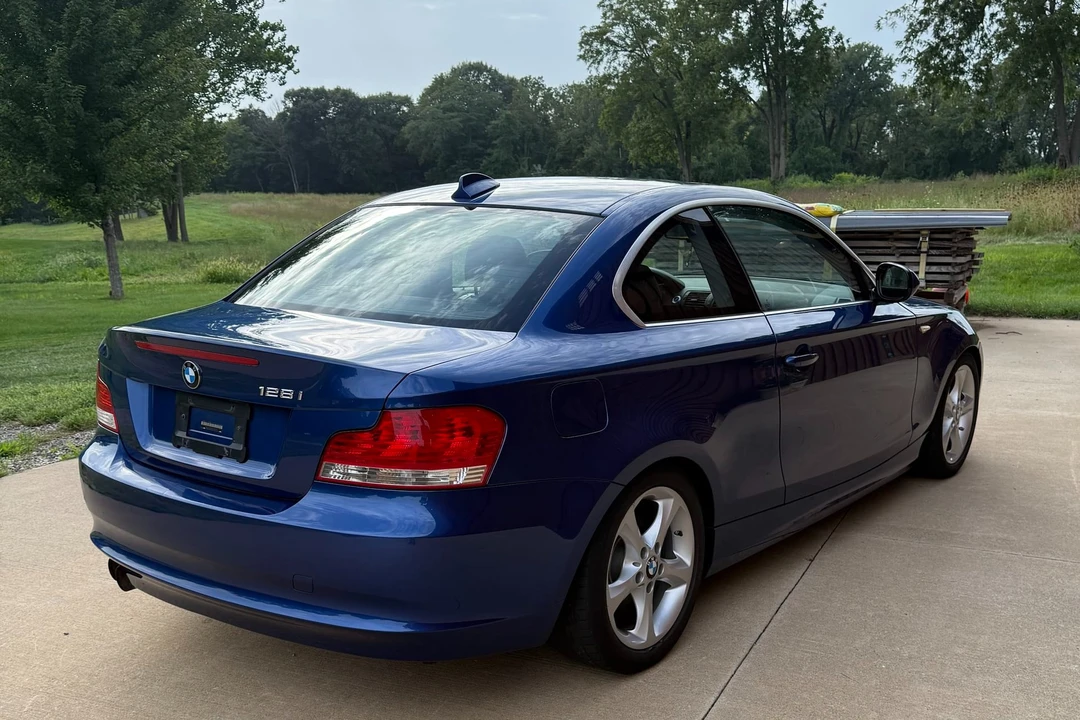 2010 BMW E81/E82/E88 1 Series - Image 12 of 31