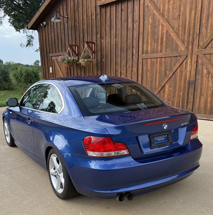 2010 BMW E81/E82/E88 1 Series - Image 8 of 31