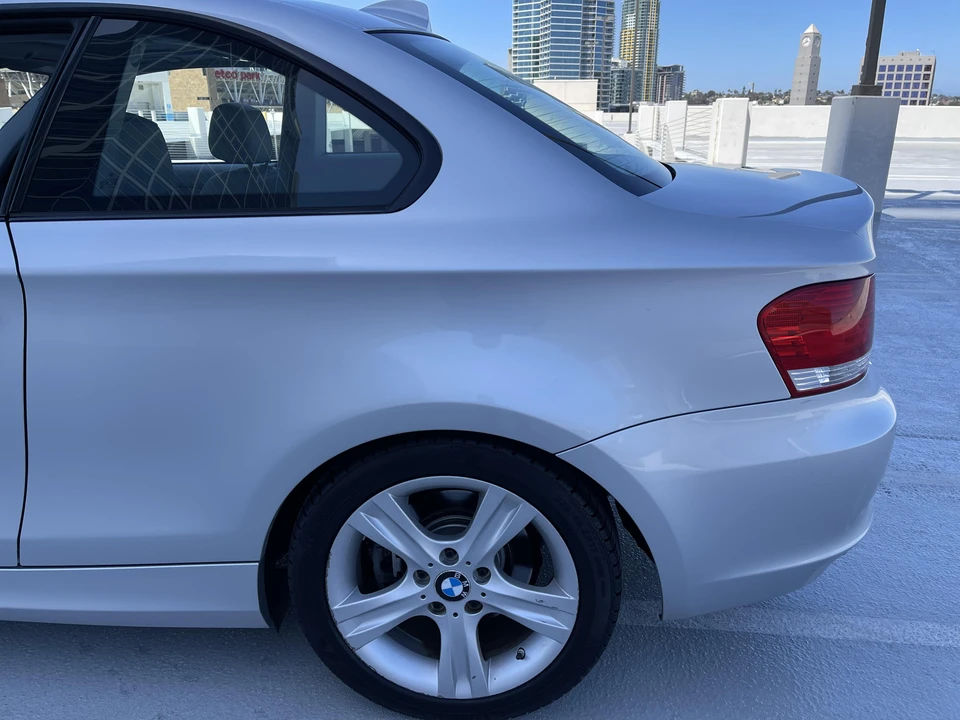 2010 BMW E81/E82/E88 1 Series - Image 31 of 31