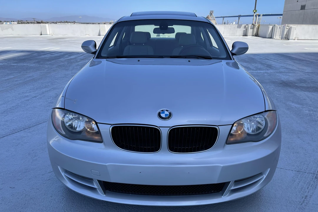 2010 BMW E81/E82/E88 1 Series - Image 2 of 31