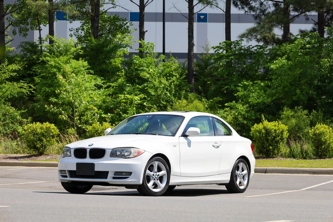 2010 BMW E81/E82/E88 1 Series - Image 10 of 31