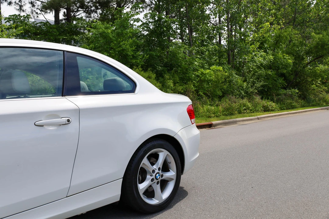 2010 BMW E81/E82/E88 1 Series - Image 28 of 31
