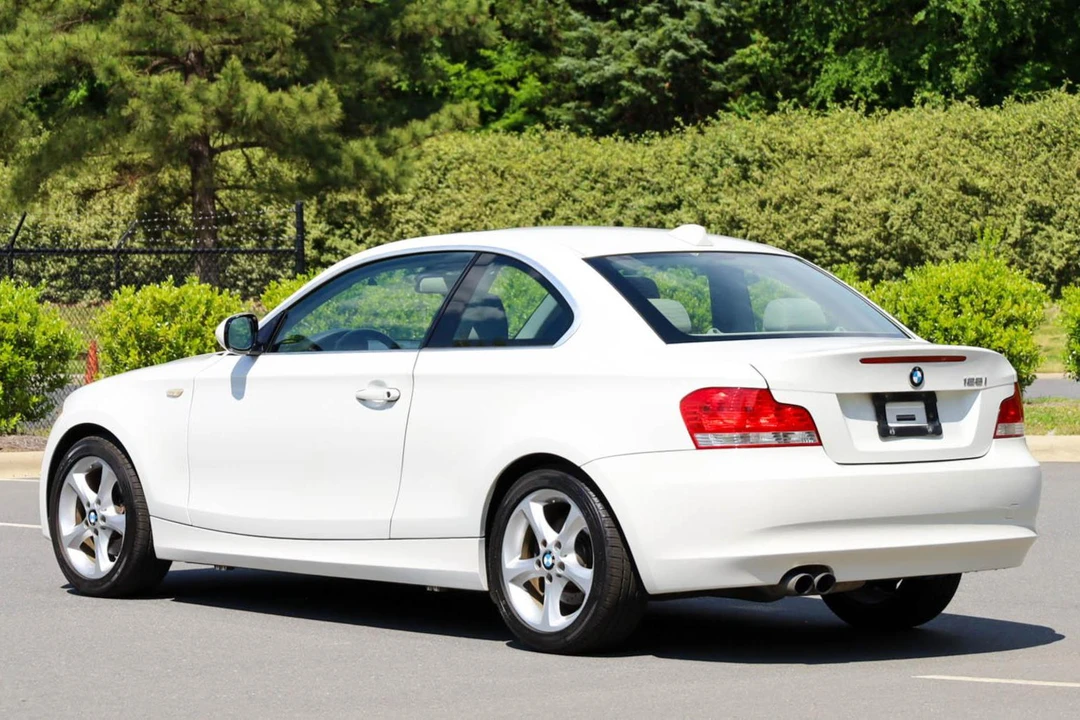 2010 BMW E81/E82/E88 1 Series - Image 4 of 31