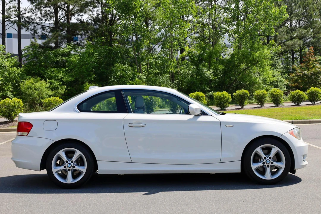 2010 BMW E81/E82/E88 1 Series - Image 3 of 31