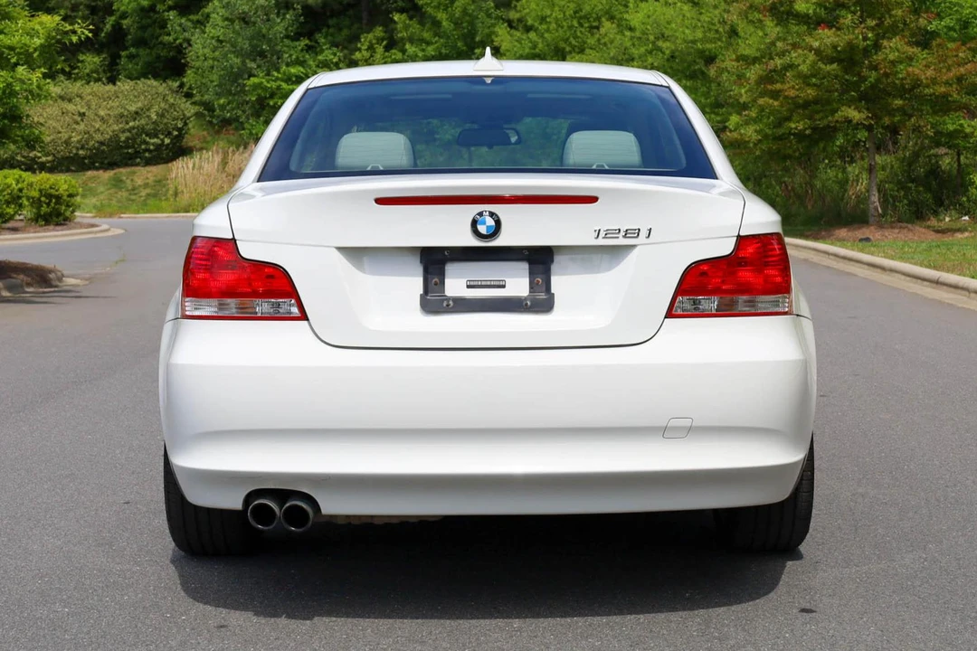2010 BMW E81/E82/E88 1 Series - Image 5 of 31