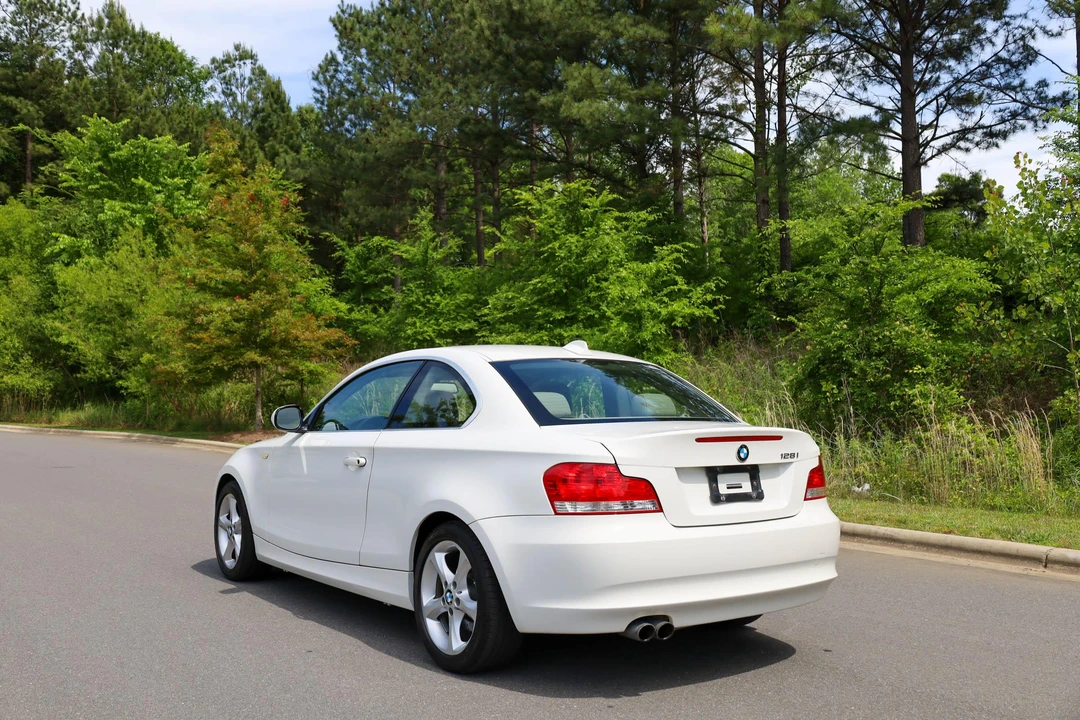 2010 BMW E81/E82/E88 1 Series - Image 12 of 31