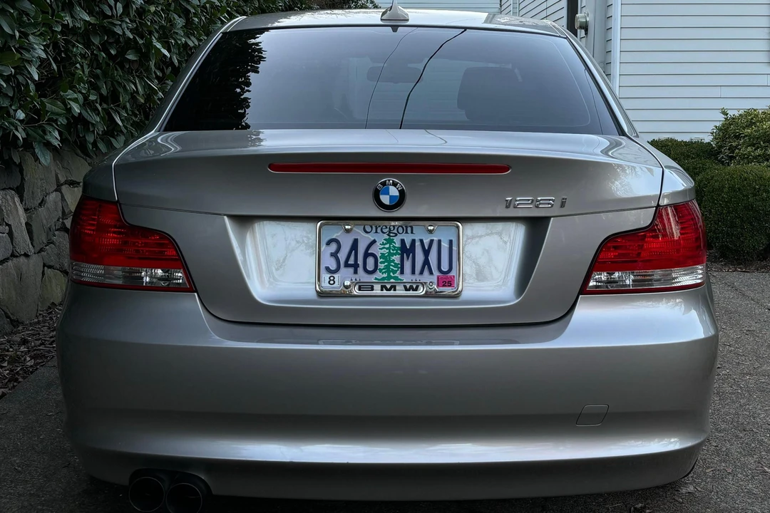 2010 BMW E81/E82/E88 1 Series - Image 31 of 31