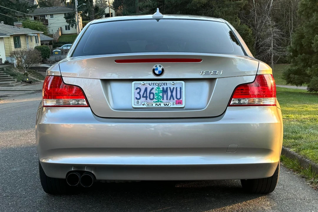 2010 BMW E81/E82/E88 1 Series - Image 5 of 31