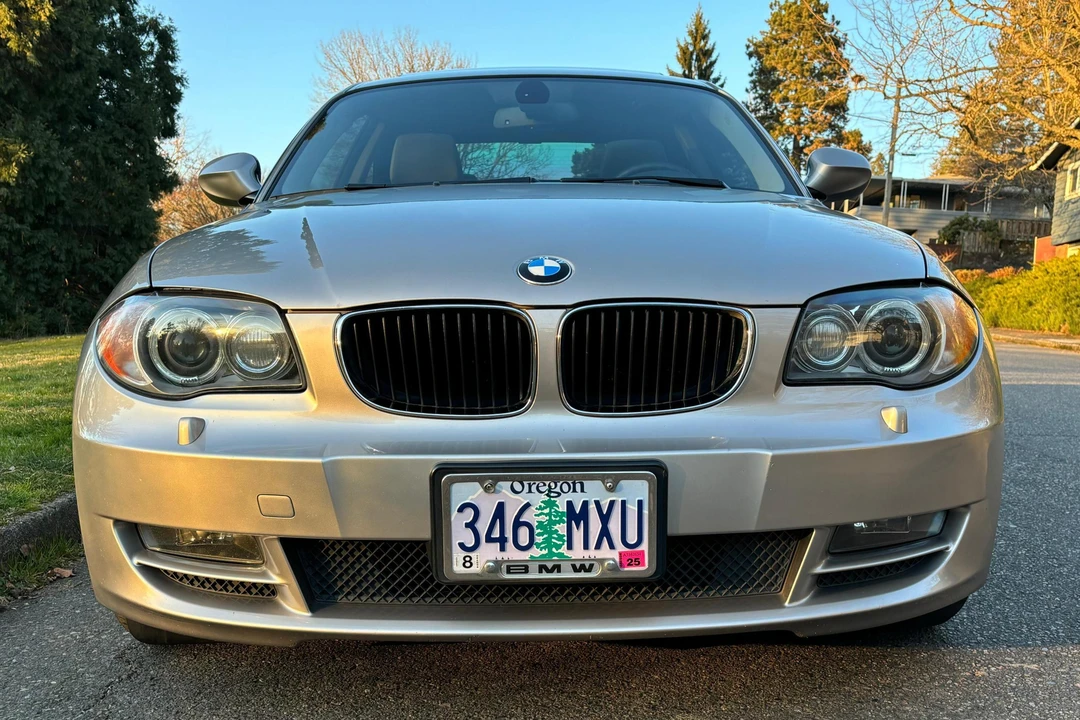 2010 BMW E81/E82/E88 1 Series - Image 2 of 31