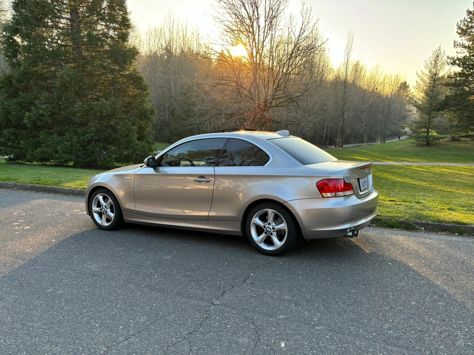 2010 BMW E81/E82/E88 1 Series - Image 10 of 31