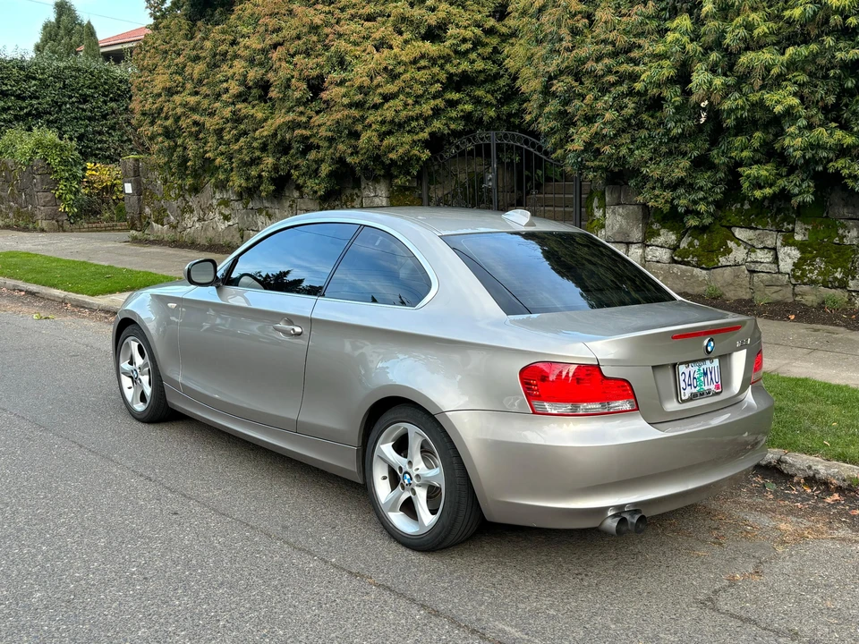2010 BMW E81/E82/E88 1 Series - Image 28 of 31