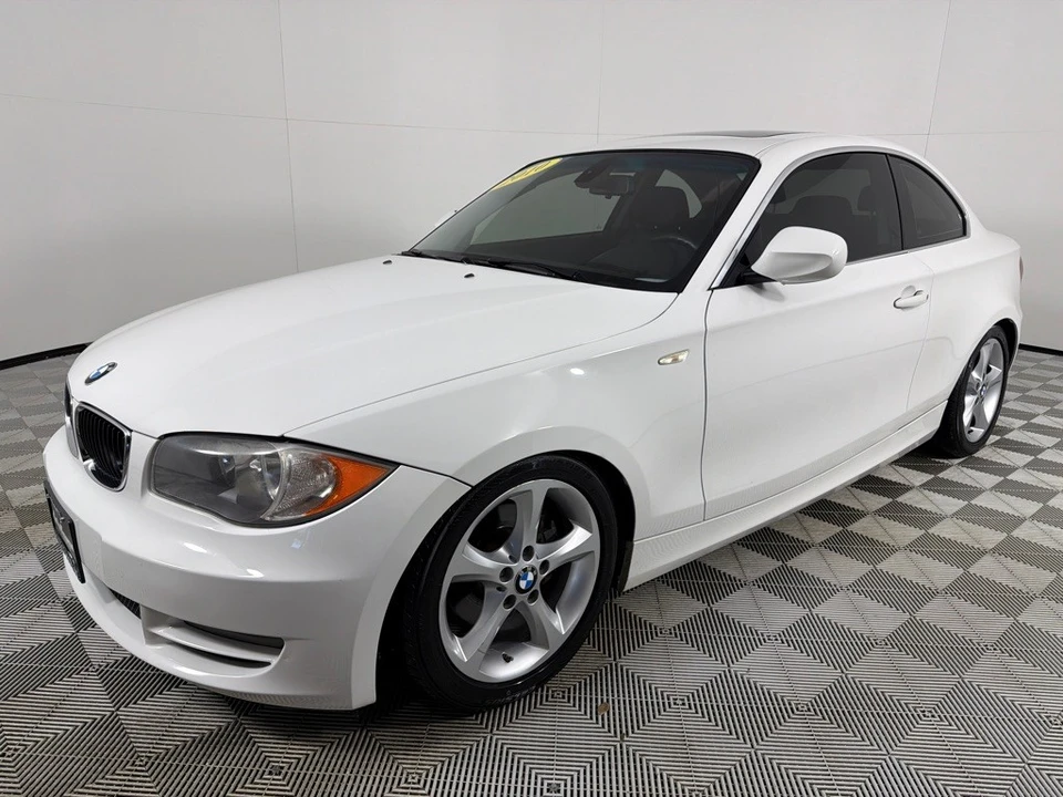 2010 BMW E81/E82/E88 1 Series - Image 9 of 12
