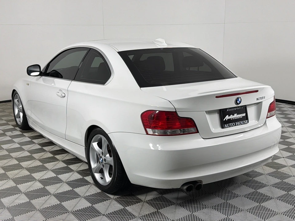 2010 BMW E81/E82/E88 1 Series - Image 7 of 12