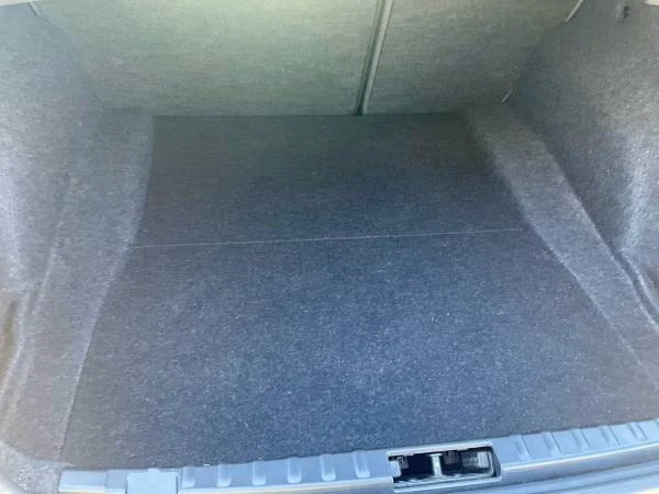2010 BMW E81/E82/E88 1 Series - Image 15 of 18