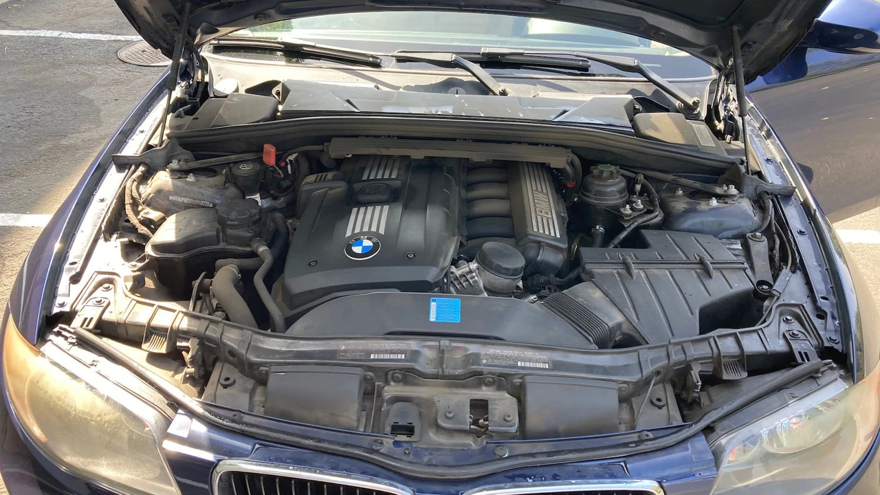 2010 BMW E81/E82/E88 1 Series - Image 5 of 11