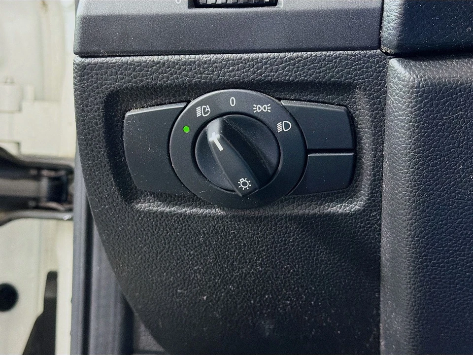 2010 BMW E82 135i & 135is - Image 12 of 21