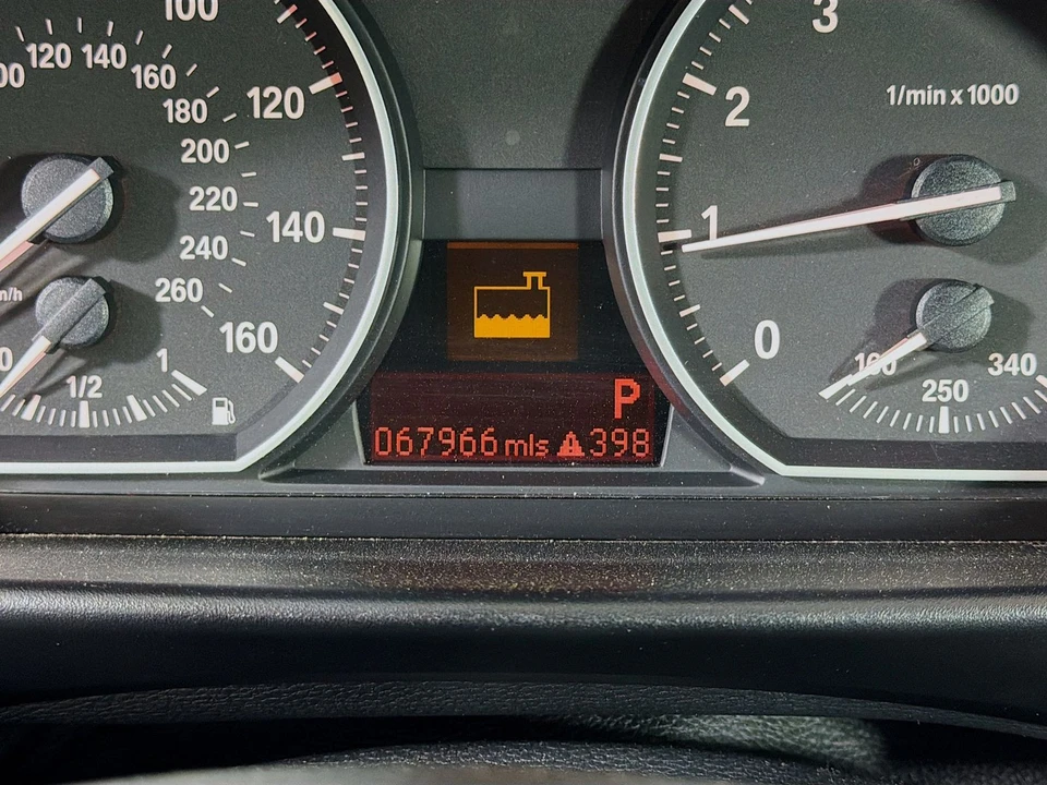 2010 BMW E82 135i & 135is - Image 15 of 21