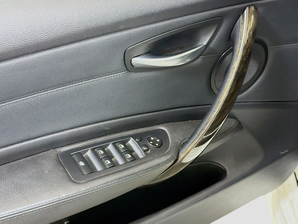 2010 BMW E82 135i & 135is - Image 20 of 21