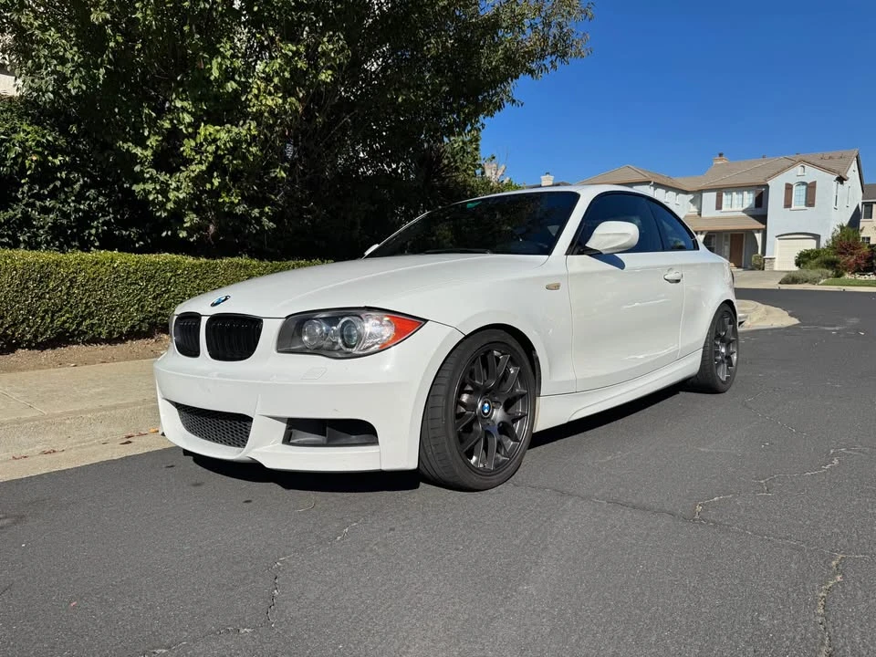 2010 BMW E82 135i & 135is - Image 8 of 15