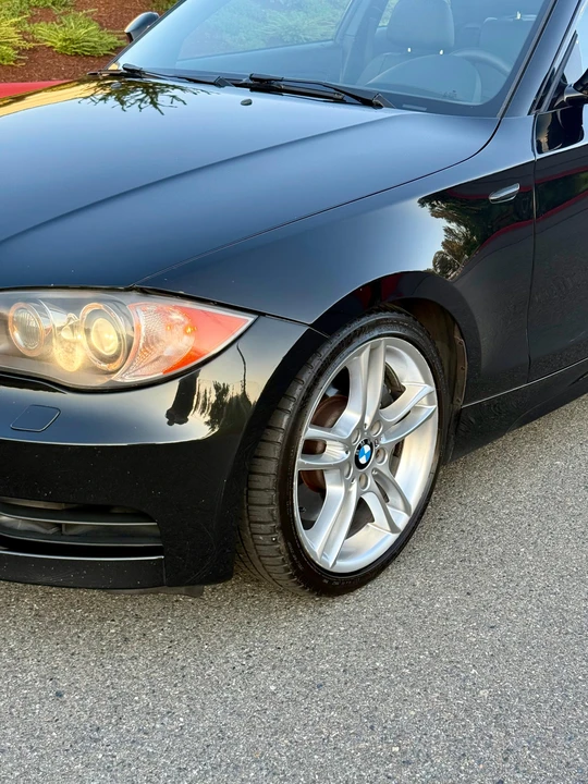 2010 BMW E82 135i & 135is - Image 15 of 31