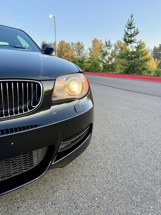 2010 BMW E82 135i & 135is - Image 13 of 31