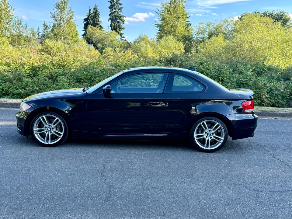 2010 BMW E82 135i & 135is - Image 7 of 31