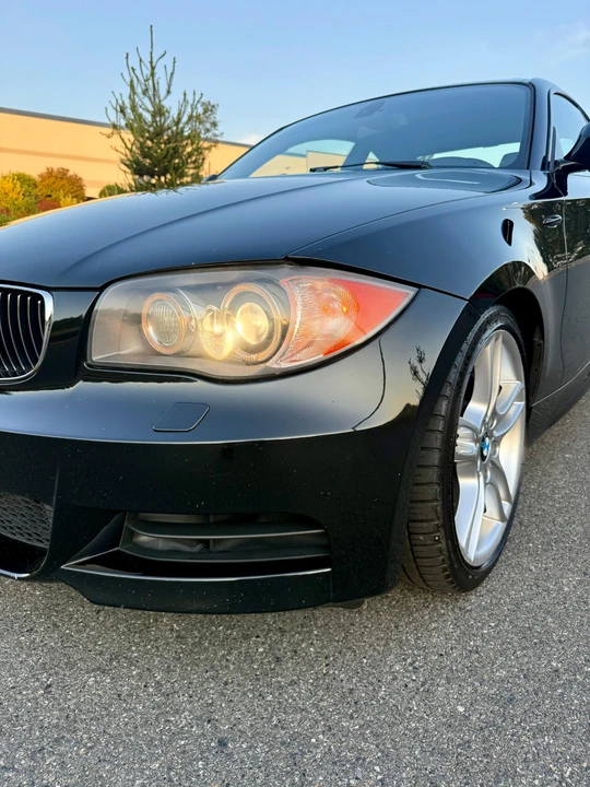 2010 BMW E82 135i & 135is - Image 14 of 31