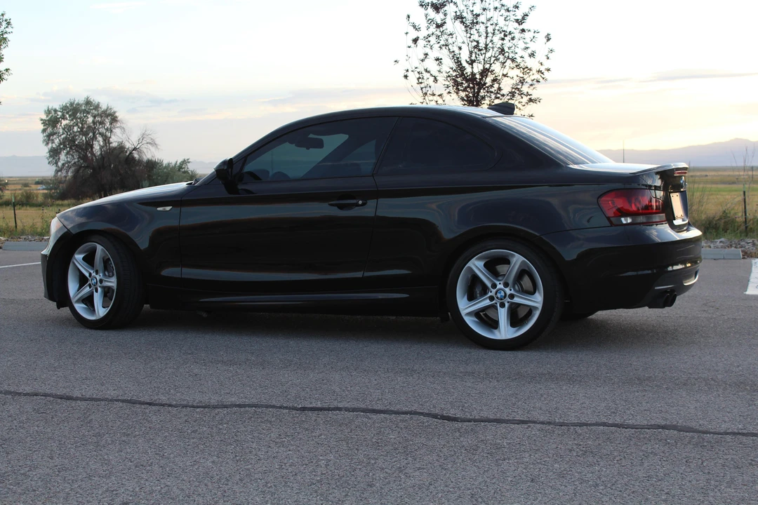 2010 BMW E82 135i & 135is - Image 10 of 31