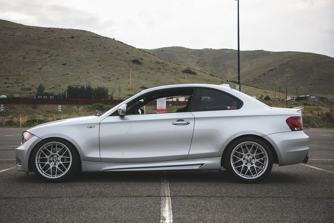 2010 BMW E82 135i & 135is - Image 12 of 31