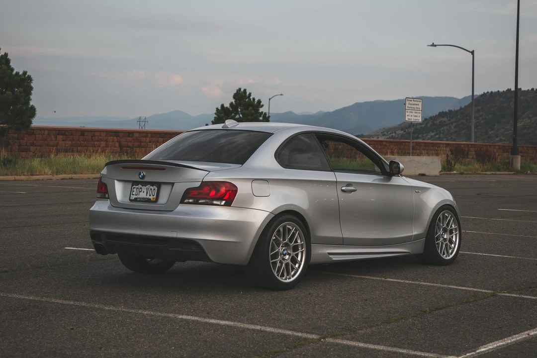2010 BMW E82 135i & 135is - Image 23 of 31