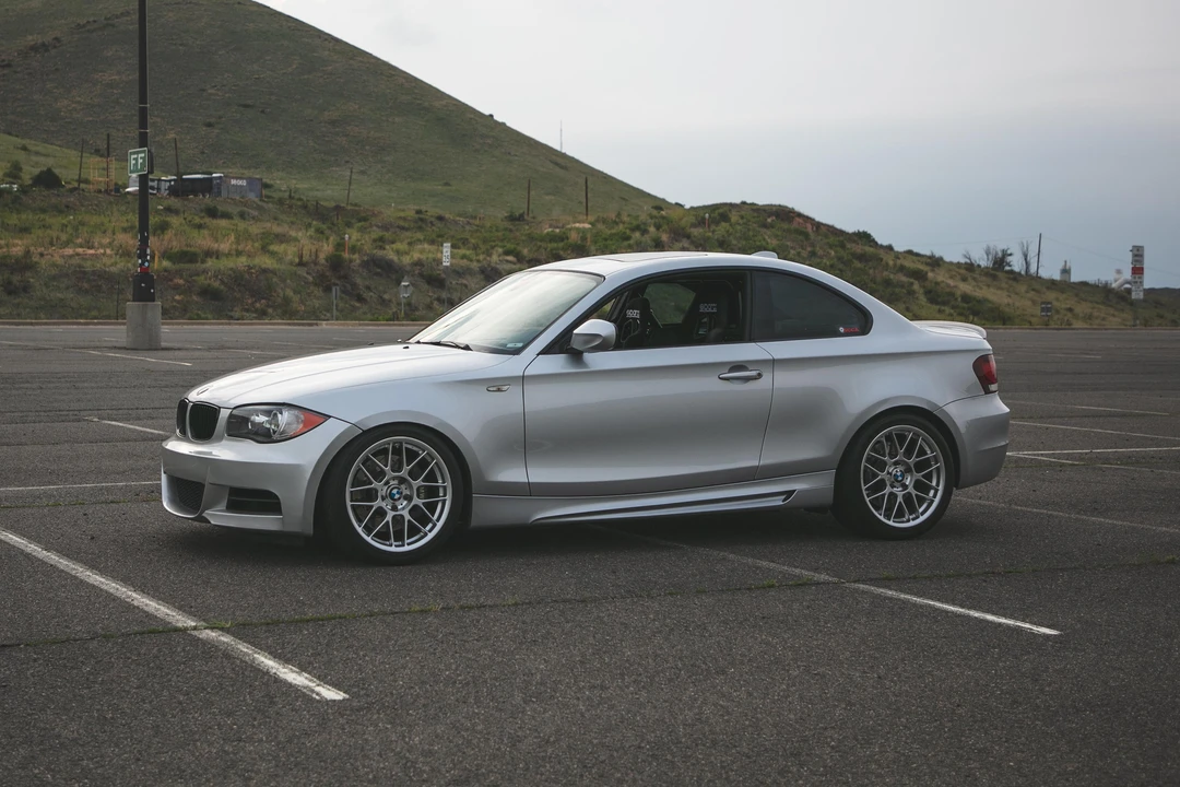 2010 BMW E82 135i & 135is - Image 9 of 31