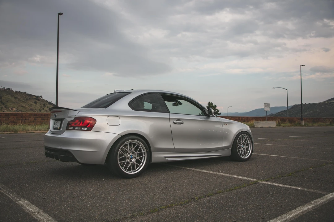 2010 BMW E82 135i & 135is - Image 24 of 31