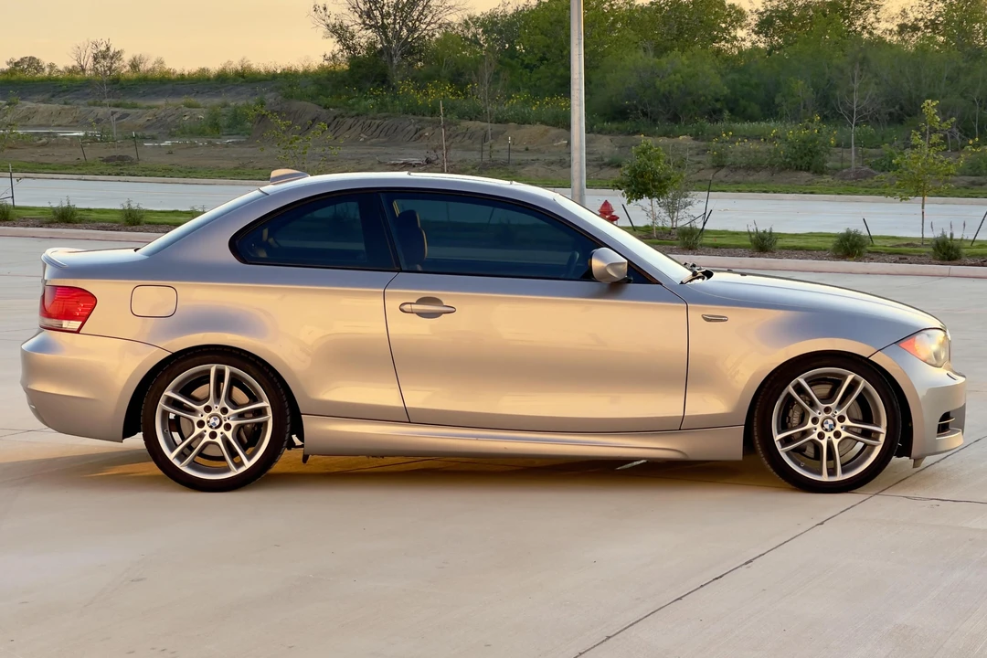 2010 BMW E82 135i & 135is - Image 3 of 30