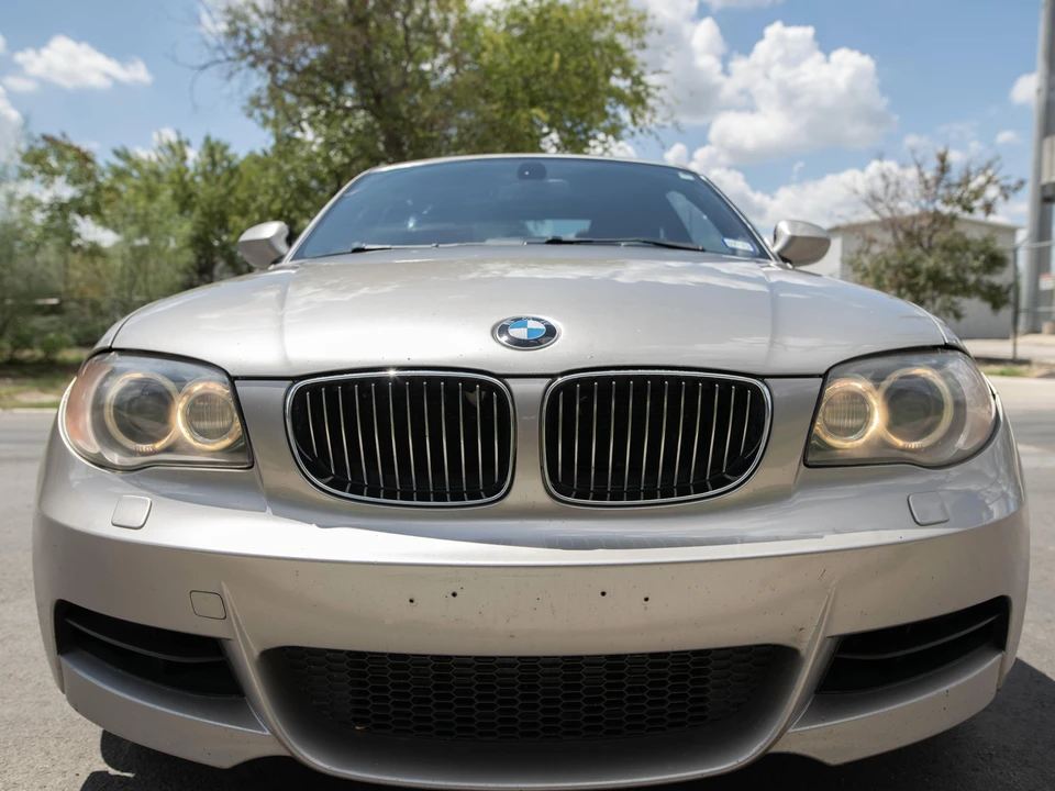 2010 BMW E82 135i & 135is - Image 23 of 30