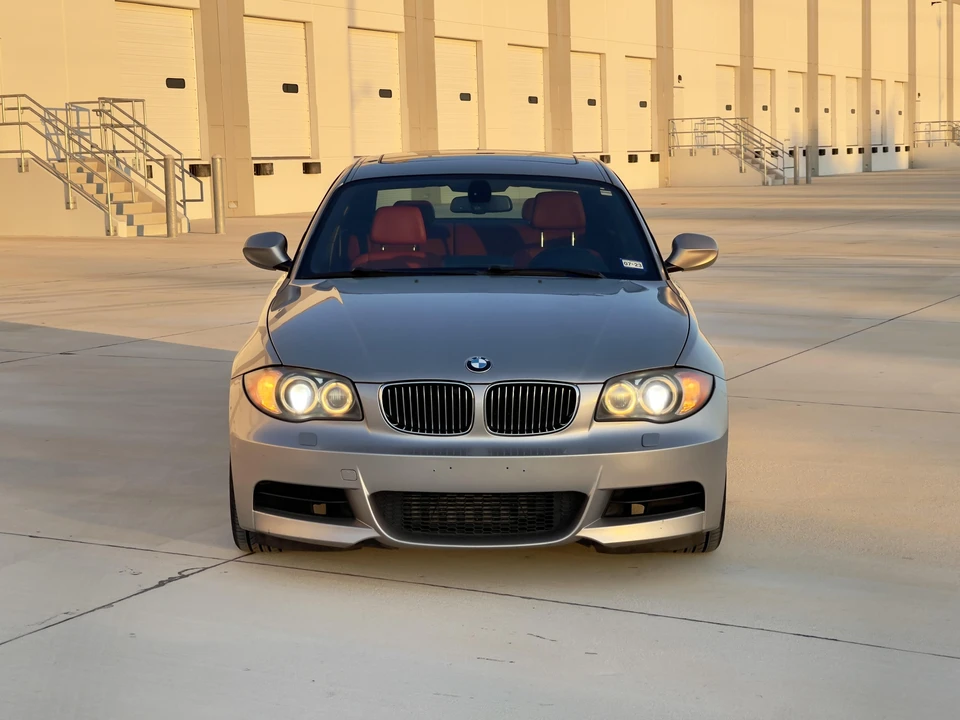 2010 BMW E82 135i & 135is - Image 6 of 30