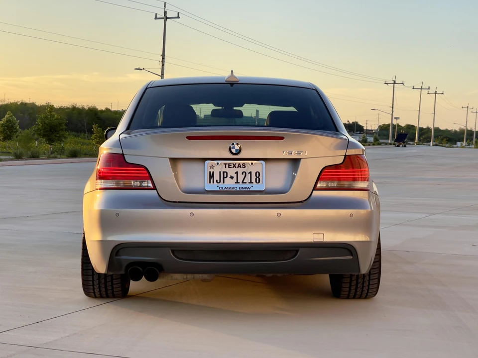 2010 BMW E82 135i & 135is - Image 14 of 30